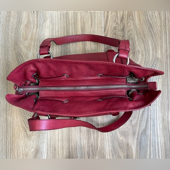 NUOVEDIVE Satchel Tote Shoulder Bag Purse - Made in Italy - Red Leather - EUC - Picture 5 of 11